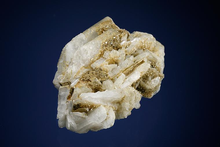 ALBITE var. Cleavelandite