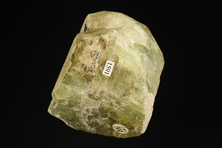 FLUORAPATITE