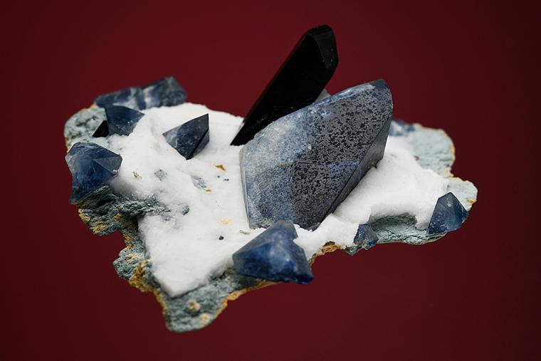 BENITOITE with NEPTUNITE