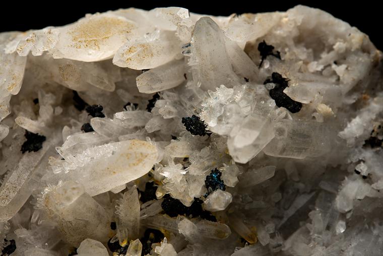 BETEKHTINITE (?) on QUARTZ