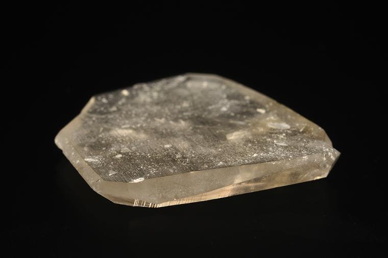 QUARTZ (Japan-law twin)