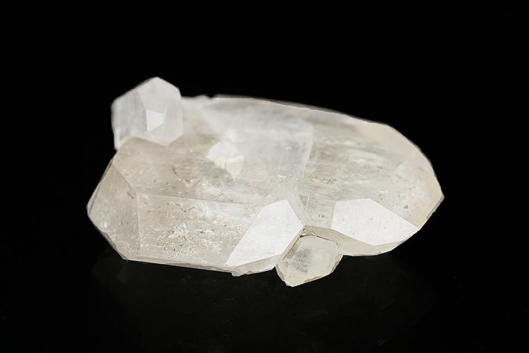 QUARTZ (Japan-law twin)