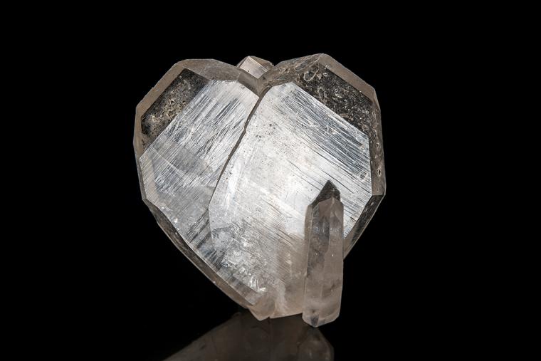 QUARTZ (Japan-law twin)