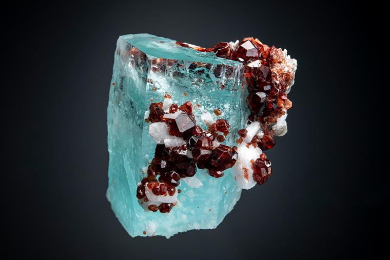 BERYL var. Aquamarine with SPESSARTINE