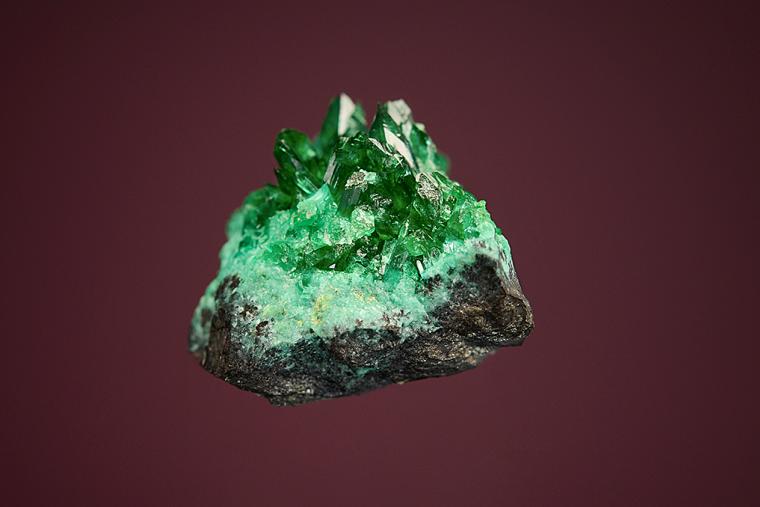 ZINCOLIVENITE