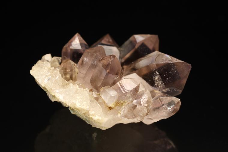 QUARTZ var. Amethyst