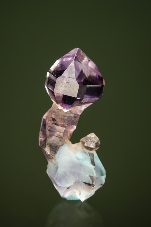 QUARTZ var. Amethyst