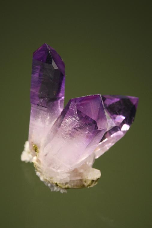 QUARTZ var. Amethyst