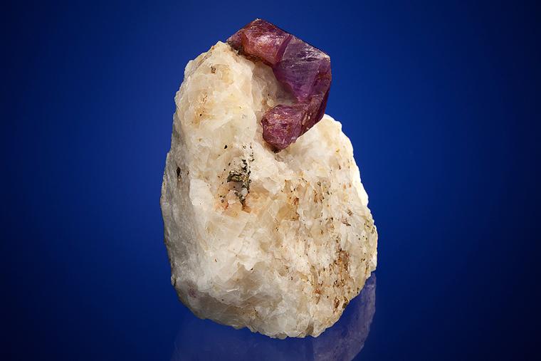 CORUNDUM var. RUBY
