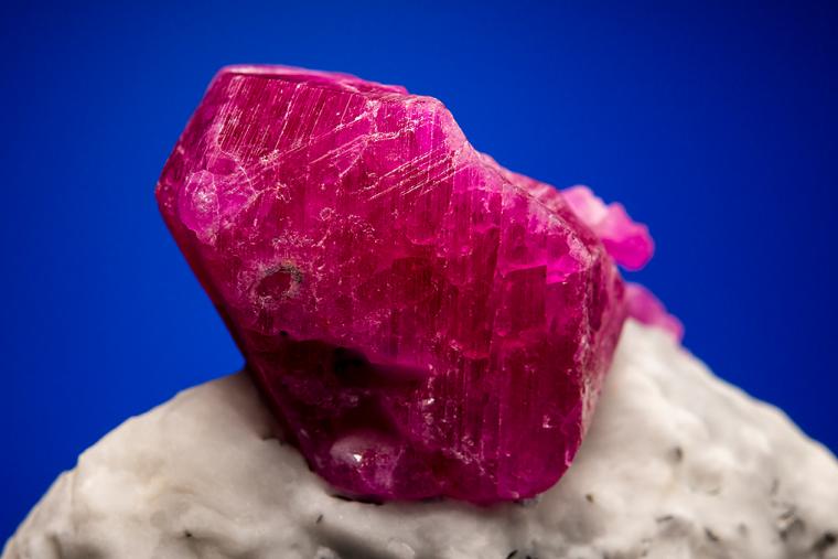 CORUNDUM var. RUBY