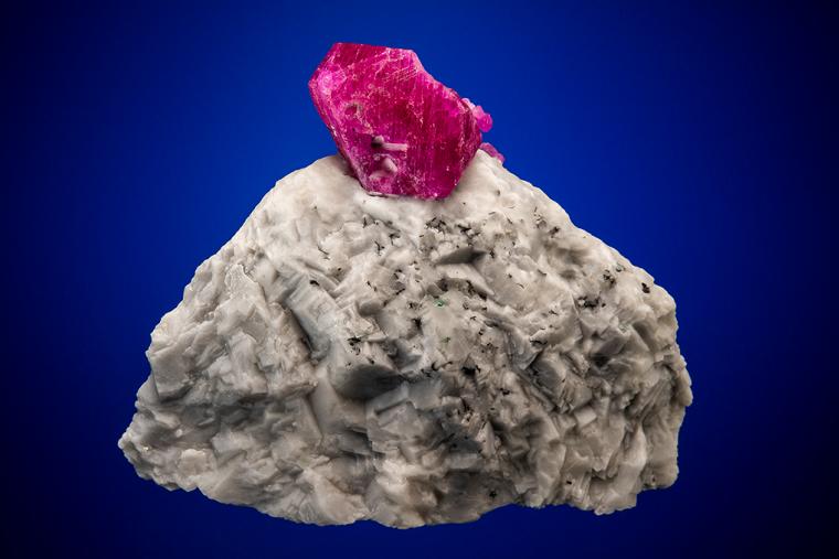 CORUNDUM var. RUBY