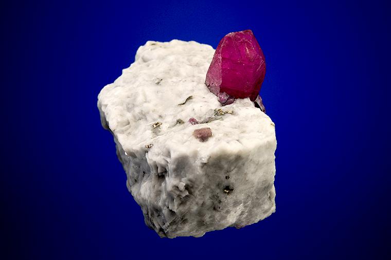 CORUNDUM var. RUBY