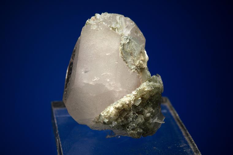 BERYL var. Morganite