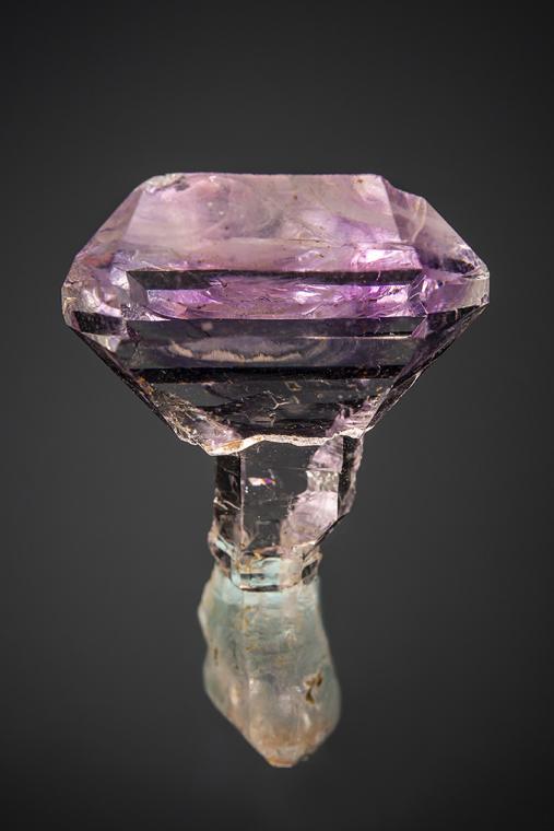 QUARTZ var. Amethyst