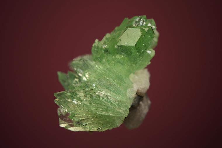 FLUORAPOPHYLLITE-(K)