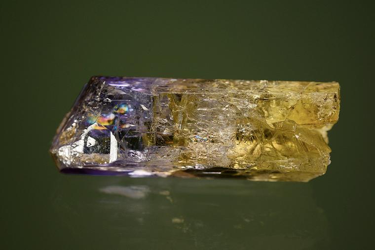 ZOISITE var. Tanzanite
