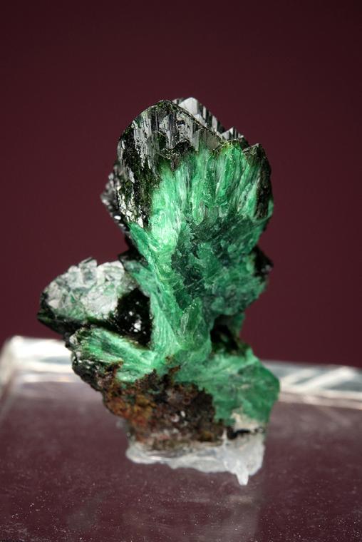 ZINCOLIVENITE