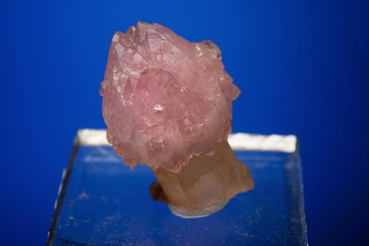 QUARTZ var. Rose QUARTZ