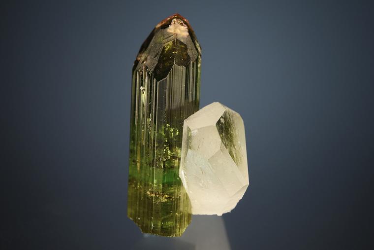 ELBAITE on QUARTZ