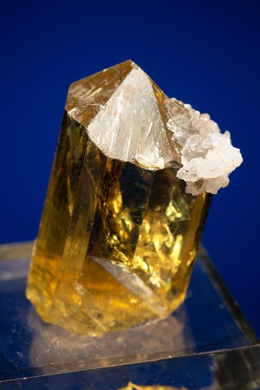 FLUORAPATITE