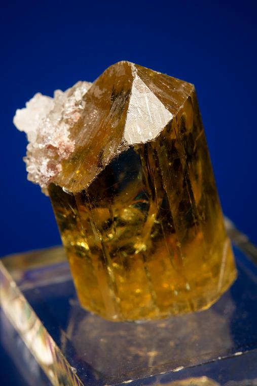 FLUORAPATITE