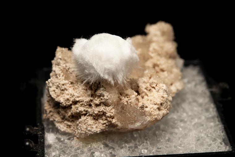 ULEXITE on COLEMANITE