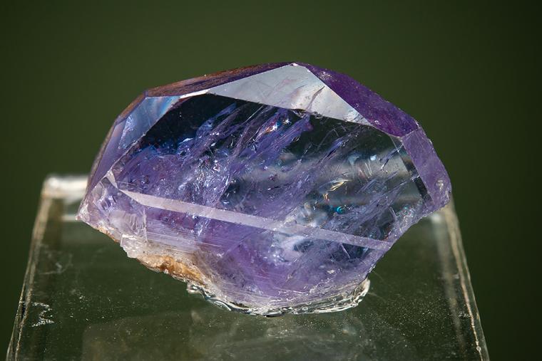 AXINITE-(Mg) (type locality)