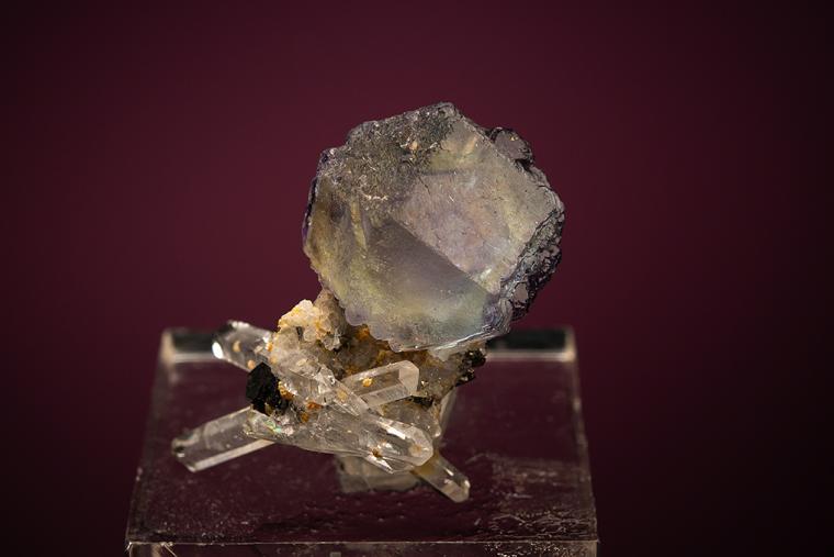 FLUORITE on QUARTZ