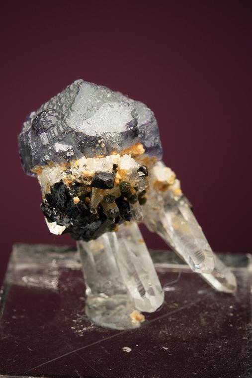 FLUORITE on QUARTZ