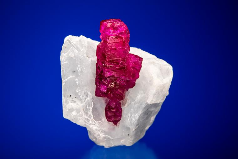 CORUNDUM var. RUBY