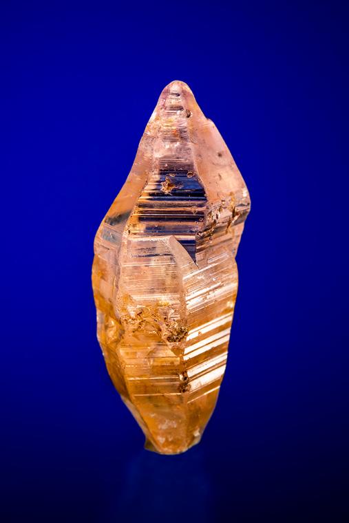 CORUNDUM var. Sapphire