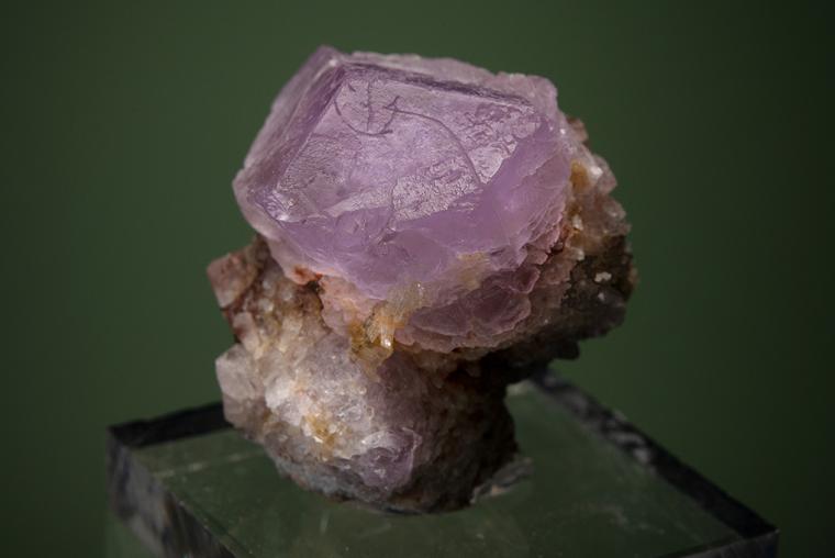 SODALITE var. Hackmanite