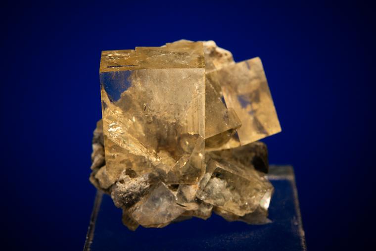 FLUORITE
