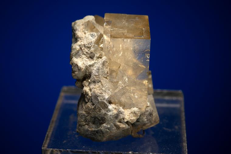FLUORITE