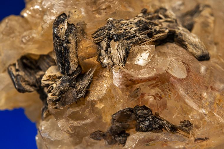 TOPAZ with MUSCOVITE