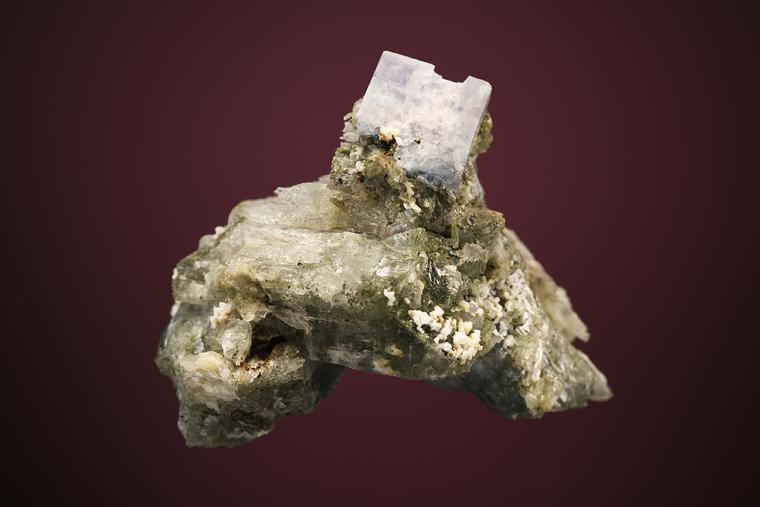 CARLETONITE on PECTOLITE