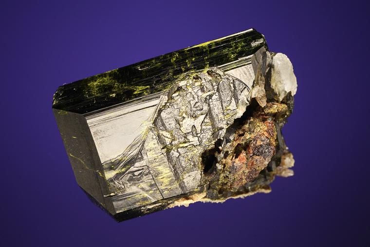EPIDOTE