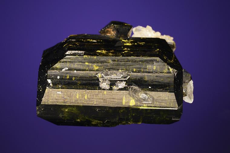 EPIDOTE