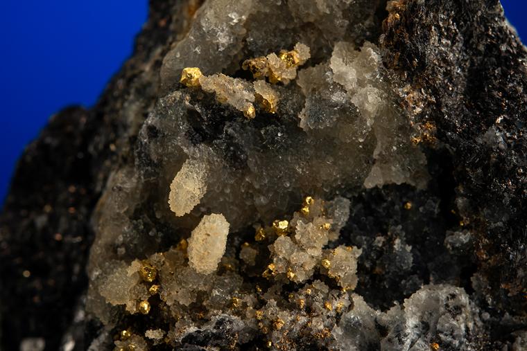 GOLD on QUARTZ and SPHALERITE