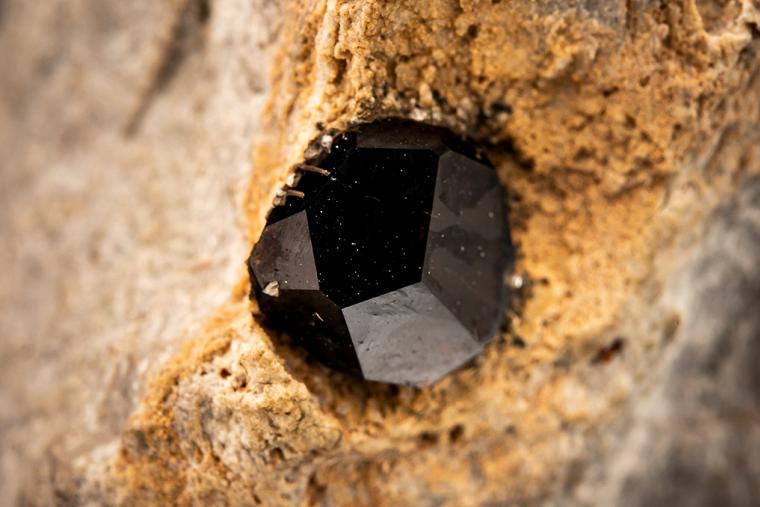 SPESSARTINE