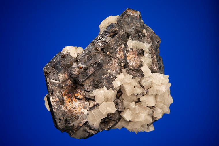 GALENA (SPINEL law twin) with DOLOMITE