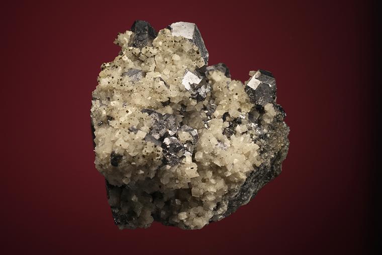 GALENA (SPINEL law twin) with DOLOMITE