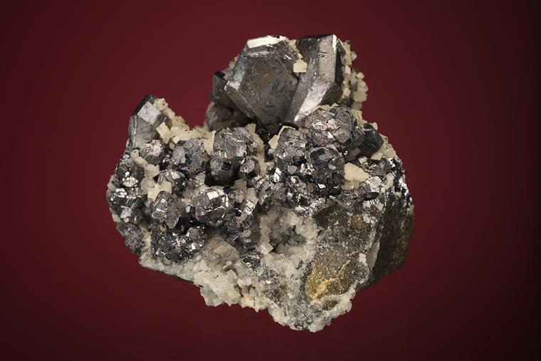 GALENA (SPINEL law twin) with DOLOMITE