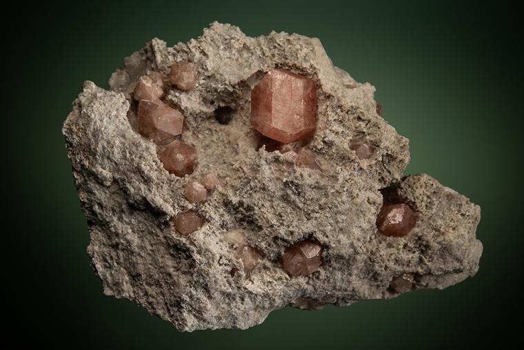 GROSSULAR