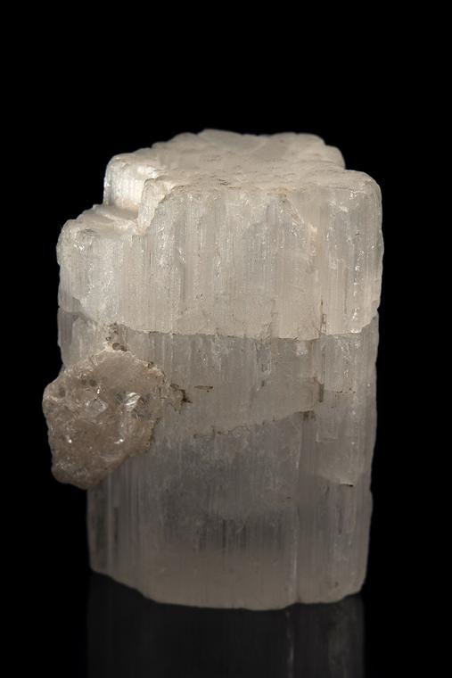 BERYLLONITE