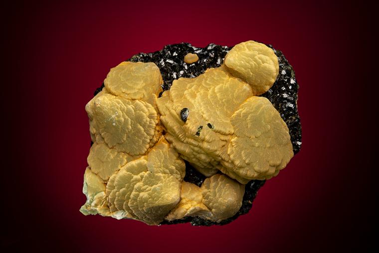 PREHNITE on BABINGTONITE