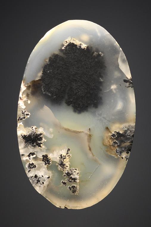 QUARTZ var. Plume Agate