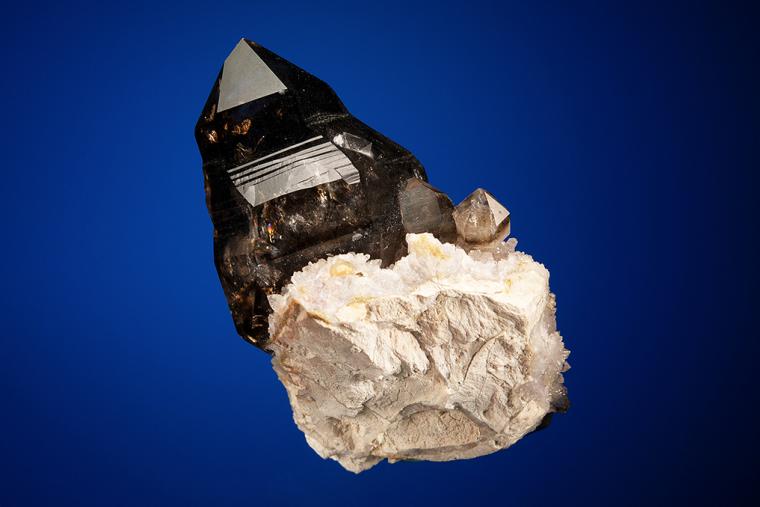 QUARTZ var. Smoky
