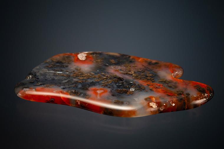 QUARTZ var. Plume Agate
