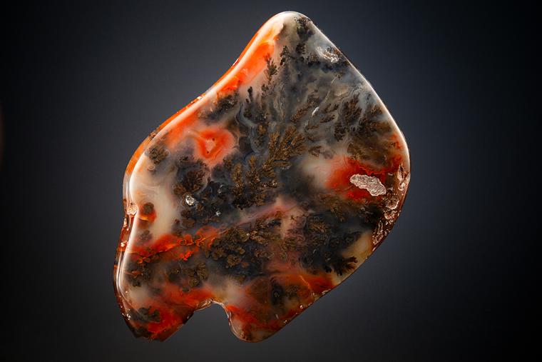 QUARTZ var. Plume Agate